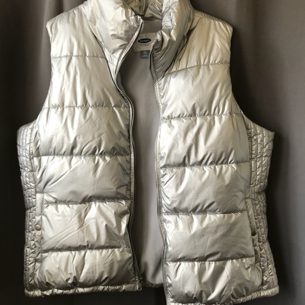 Old Navy Silver Puffy Vest